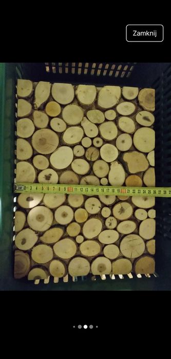 Podkładka drewniana pod talerz z krążków drewna