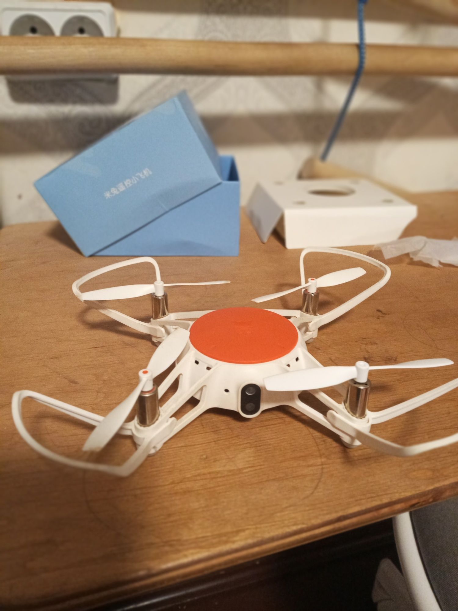 Квадрокоптер  Xiaomi Mitu dron