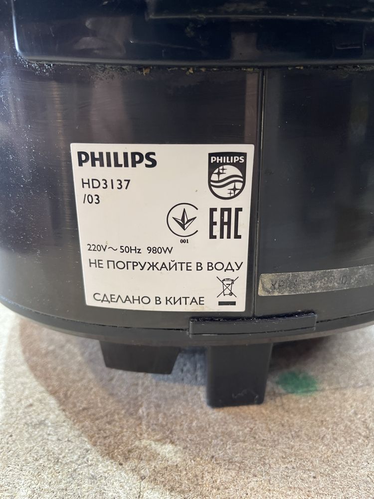 Мультиварка Philips HD3137.