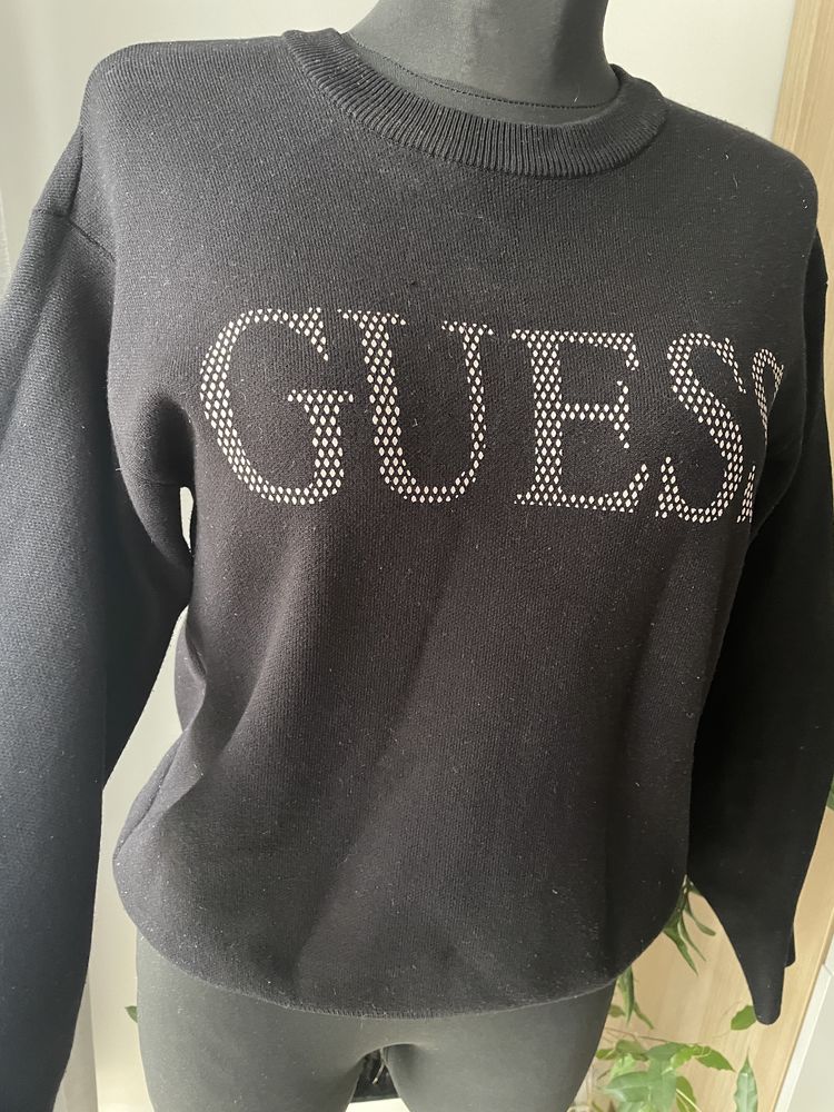 Guess rozmiar m sweterek