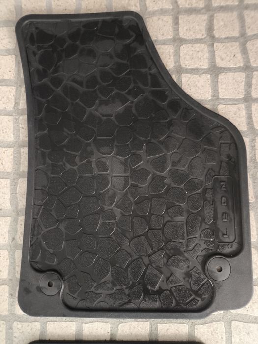 Tapetes SEAT Leon 1p1