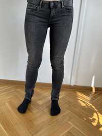 Czarne damskie jeansy