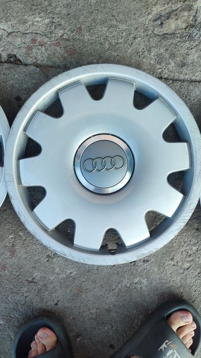 Продам ковпаки на диски Ауді