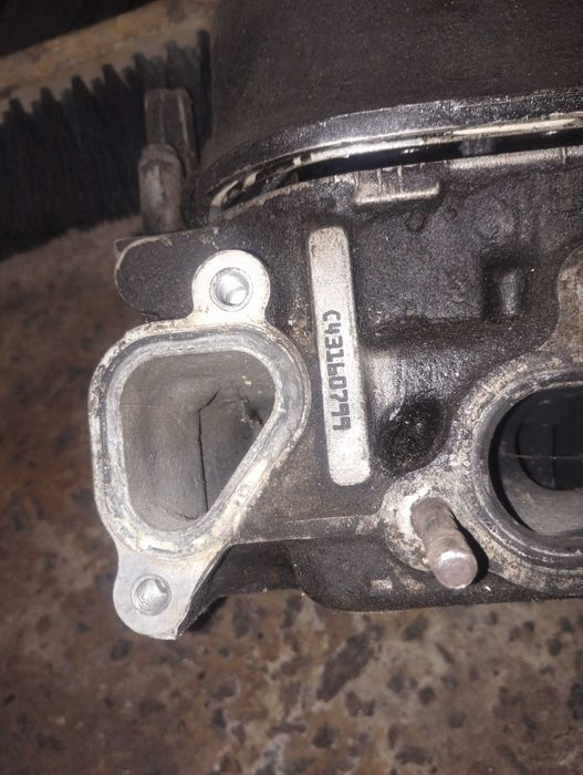 Головка блока цилиндров HONDA F22B5 2.2 16V