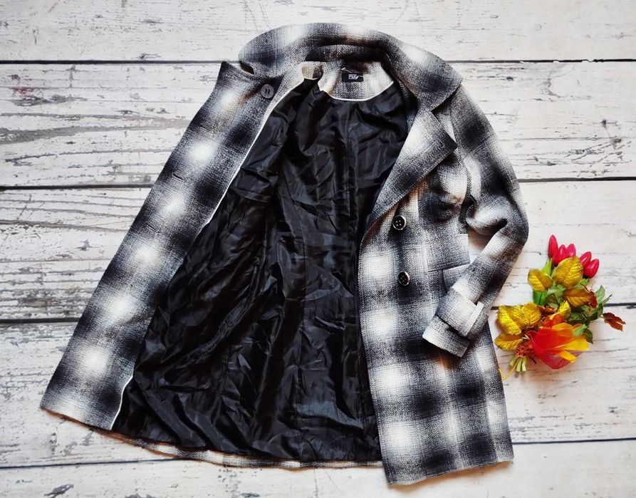 F&F śliczny markowy NOWY płaszcz rozmiar 36