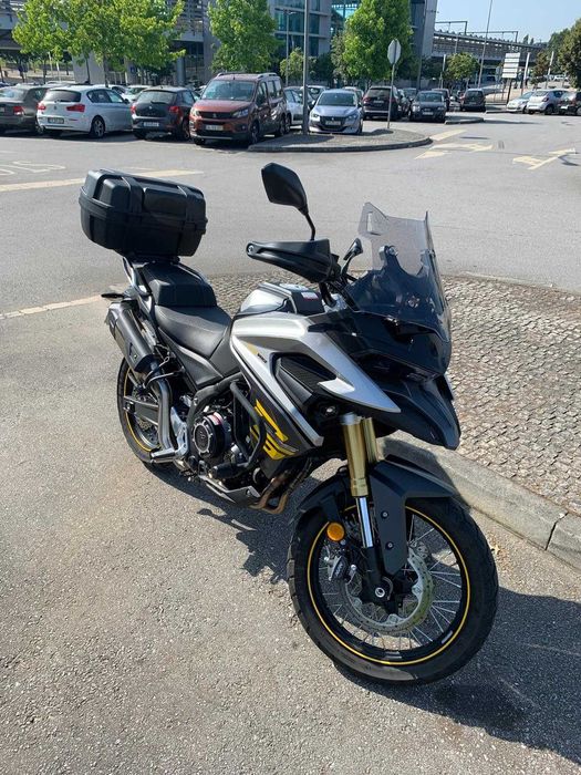 Voge 525DSX C/top case Ano 2024