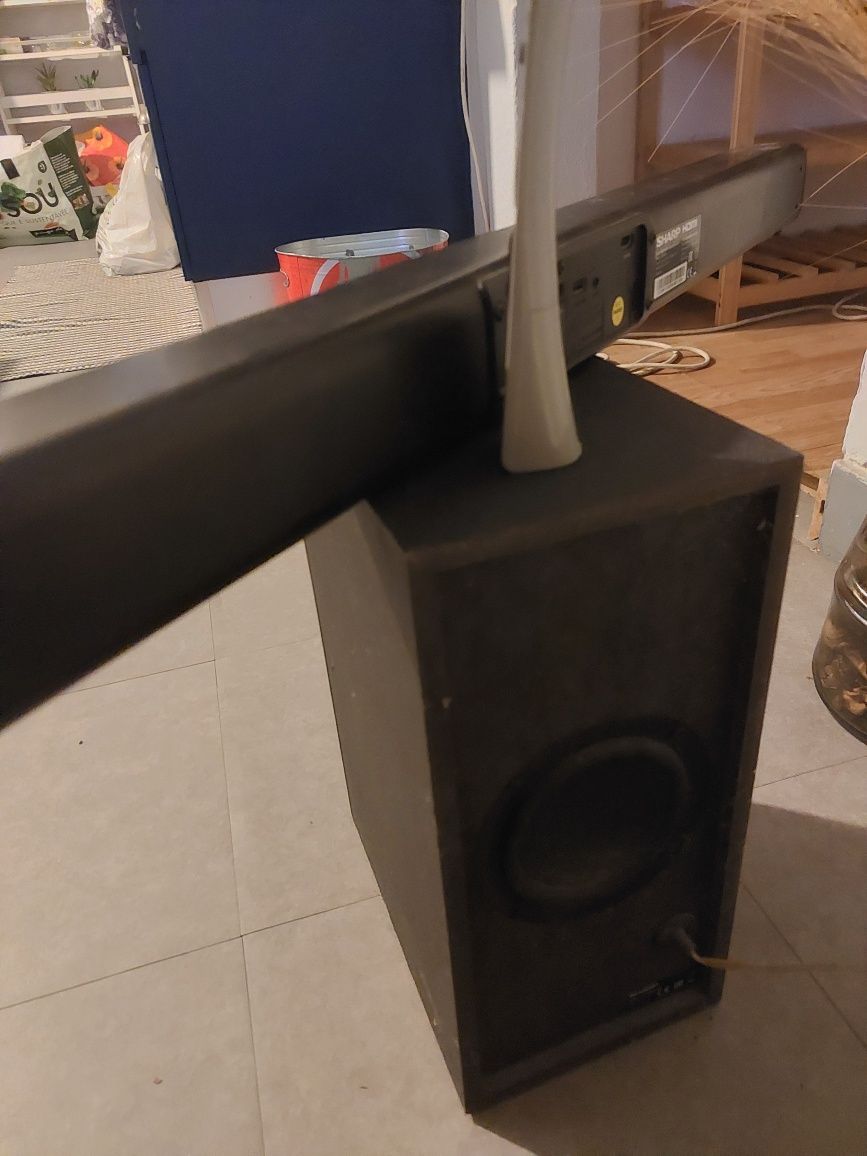 Soundbar Sharp em bom estado