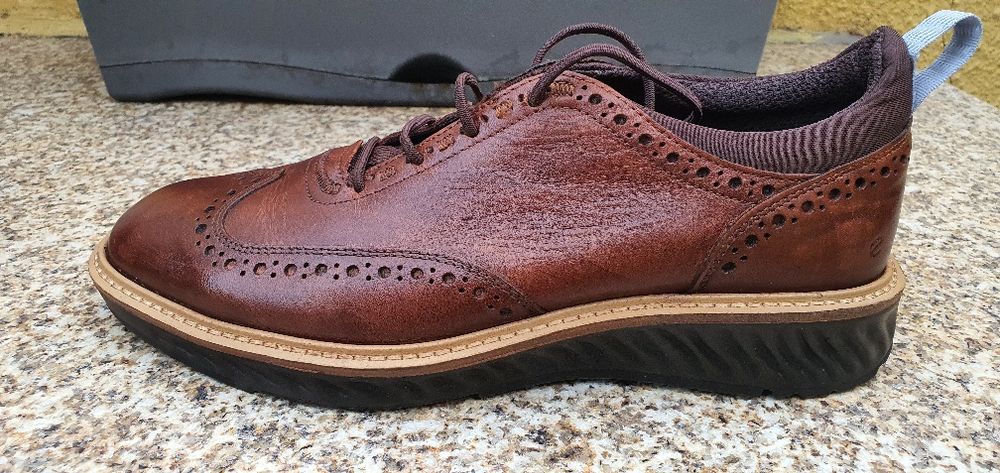 Sapatos ECCO Originais. Casual/classico