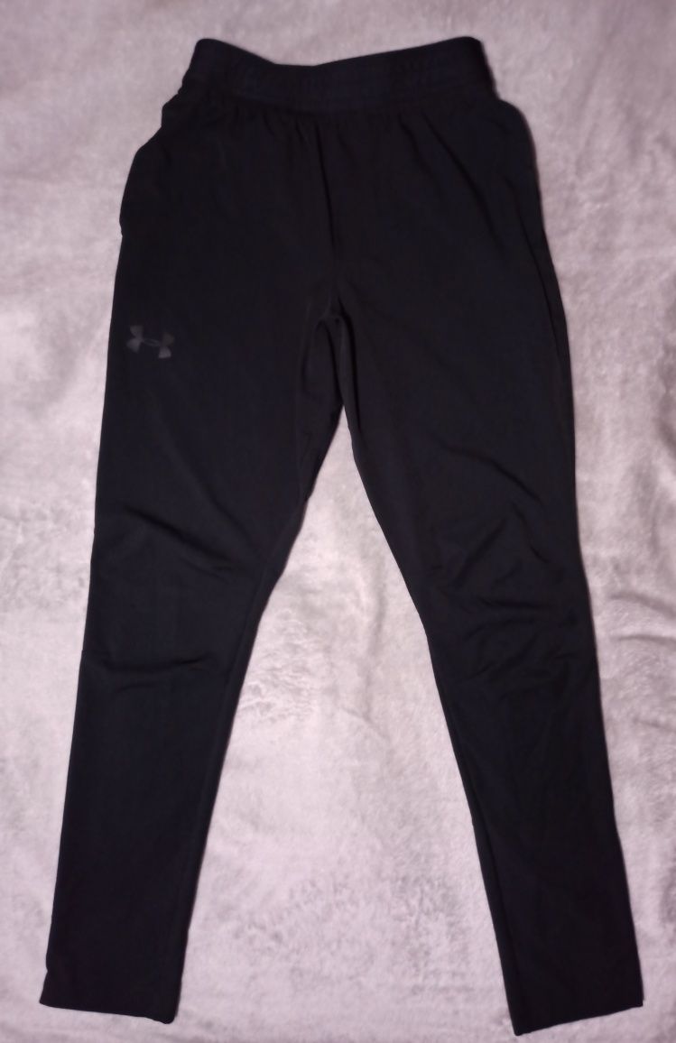 Under Armour (S) WG Woven Tapered спортивные штаны