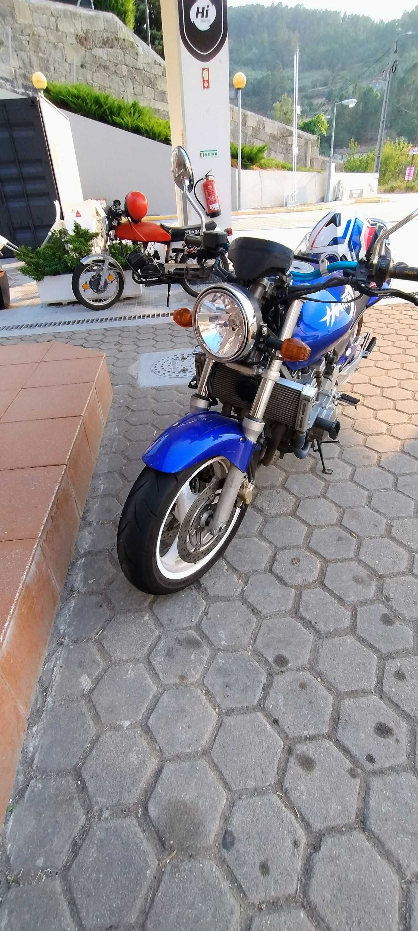 Honda Hornet 600cc