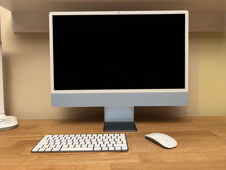 Apple iMac M1 Retina 4,5K 24'' 8-CPU 7-GPU 16GB RAM 256GB SSD