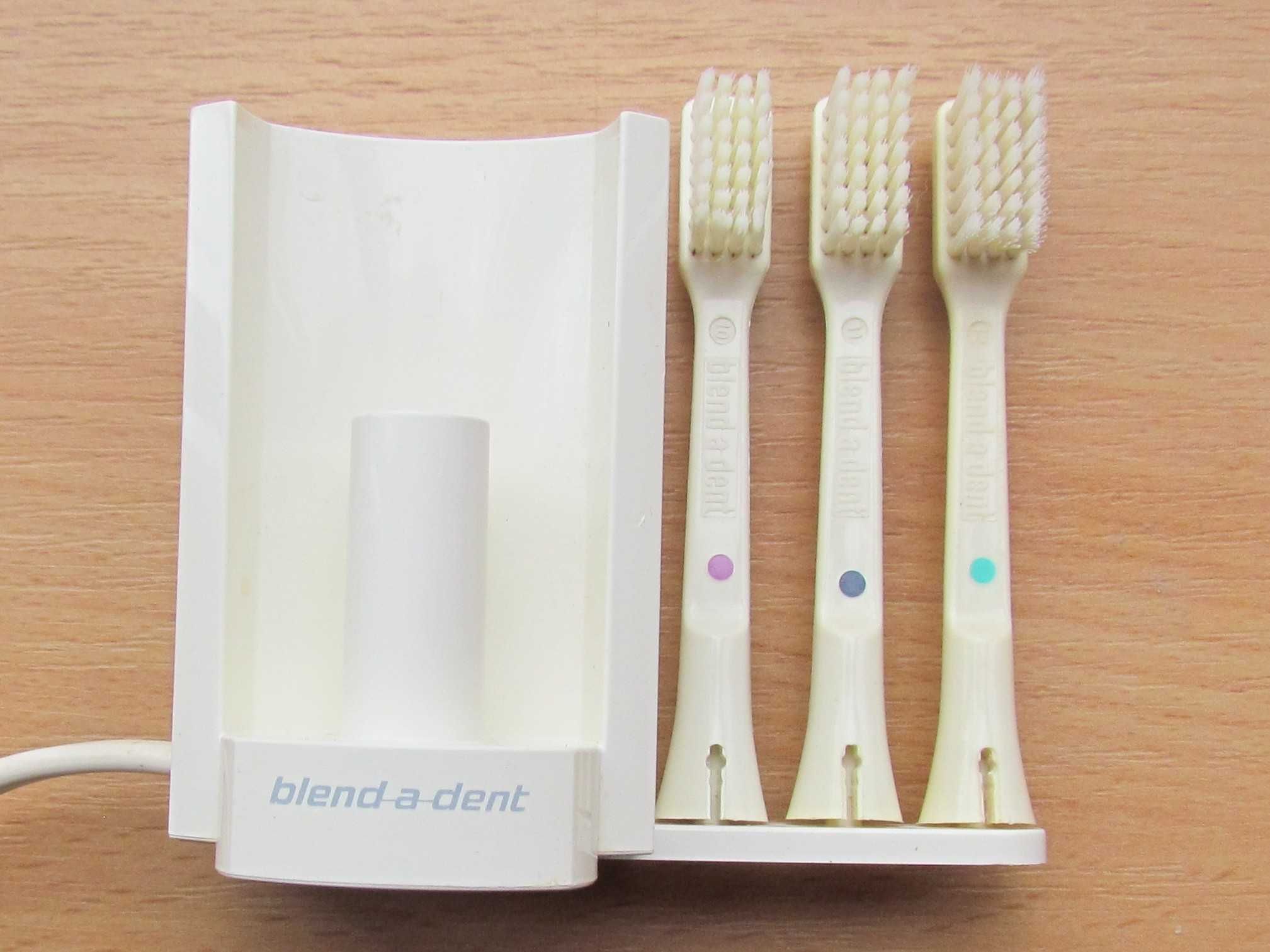 Электрическая зубная щётка Blend-a-dent