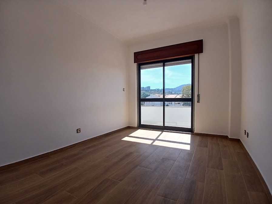 Arrenda se Apartamento Lourel Vista Deslumbrante T2