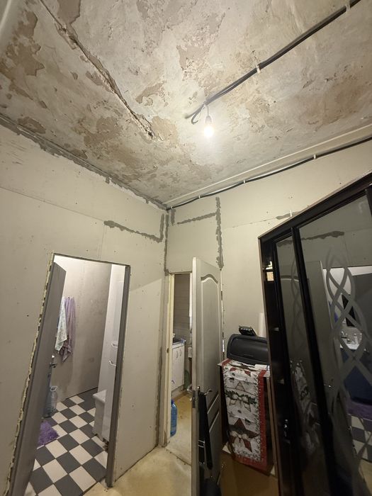 Продается 2 комнатная квартира. Район Автовокзал. Славянск.