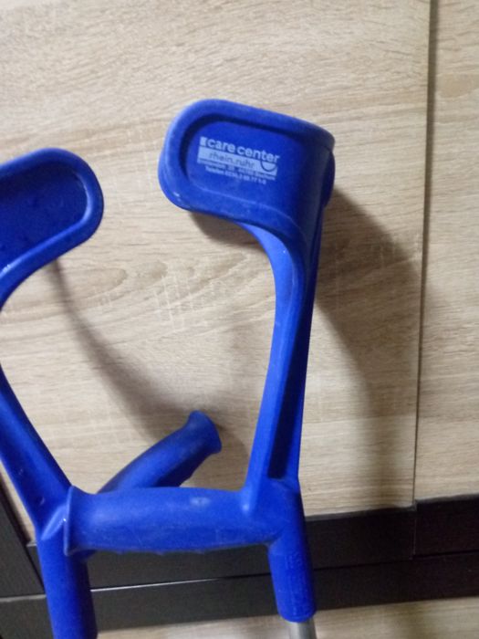 Продам милиці-костилі.