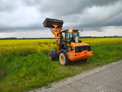 Cat 908h ładowarka 2012 rok 2400 mtg