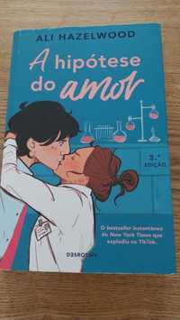 Livro "A hipótese do amor"