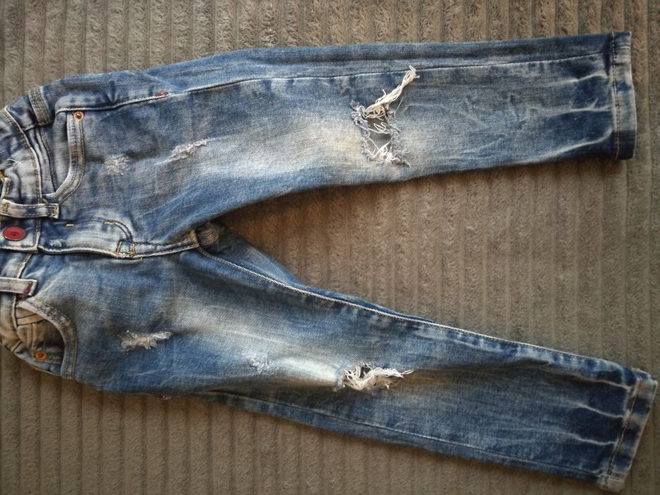 Spodnie jeansowe z dziurami Zara rozm. 104