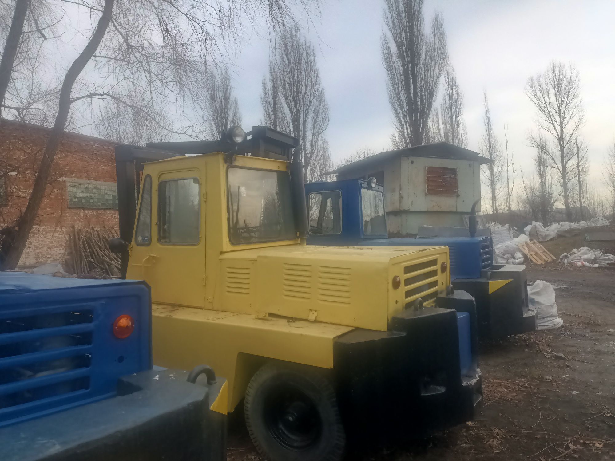 Продам львівський навантажувач, погрущик львовский, кара