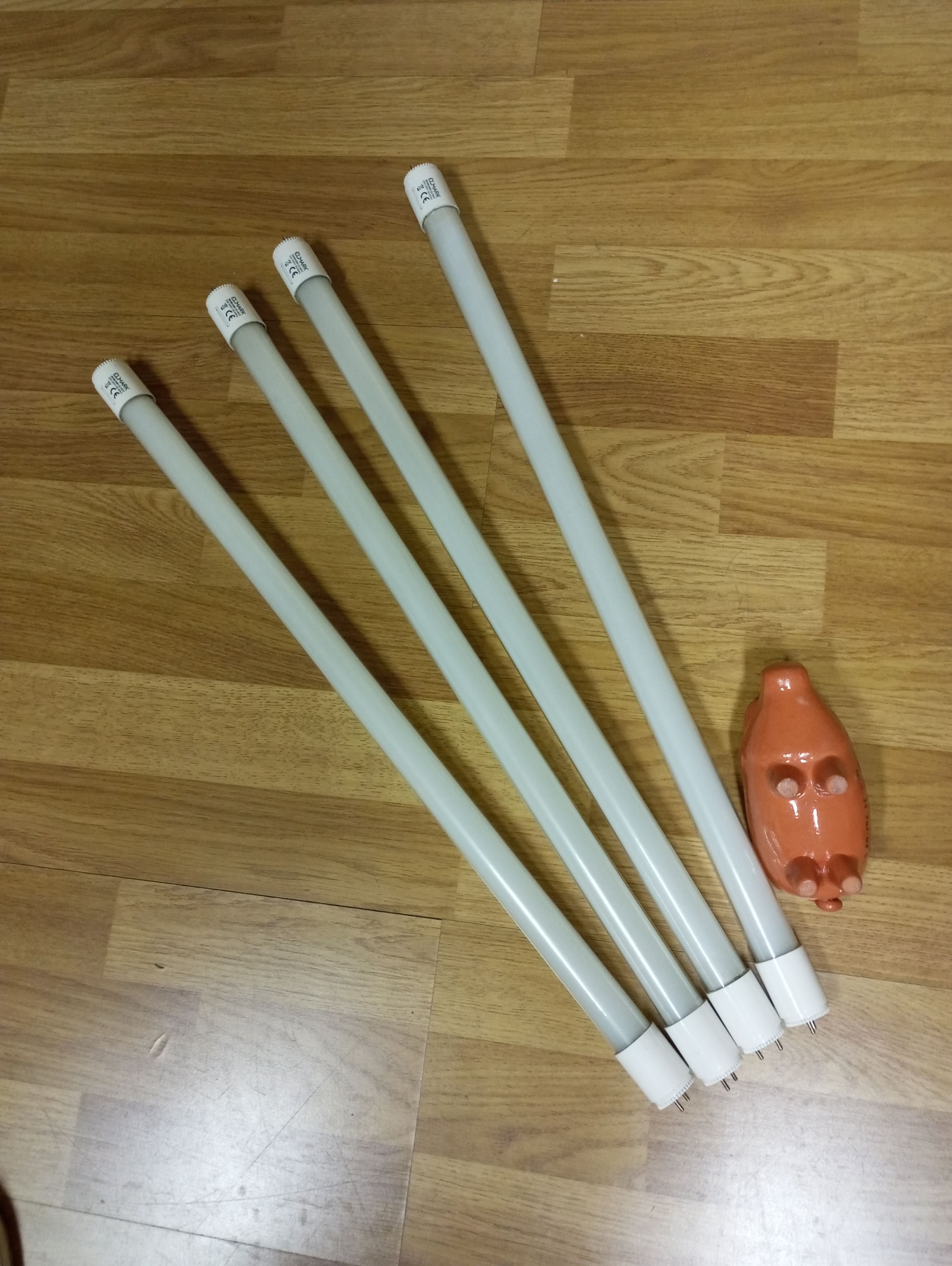 Tenho Para Lâmpadas LED de 60Cm