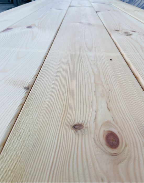 Deska sosnowa 32x180 mm - gładka