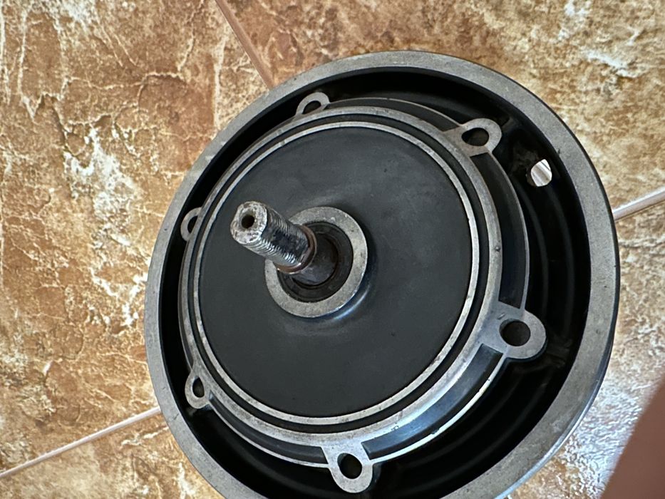 Мотор куго м4 про 1000wat пік 1600wat