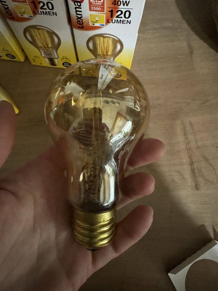 Komplet 4 żarówek przydymionych 120 lumen