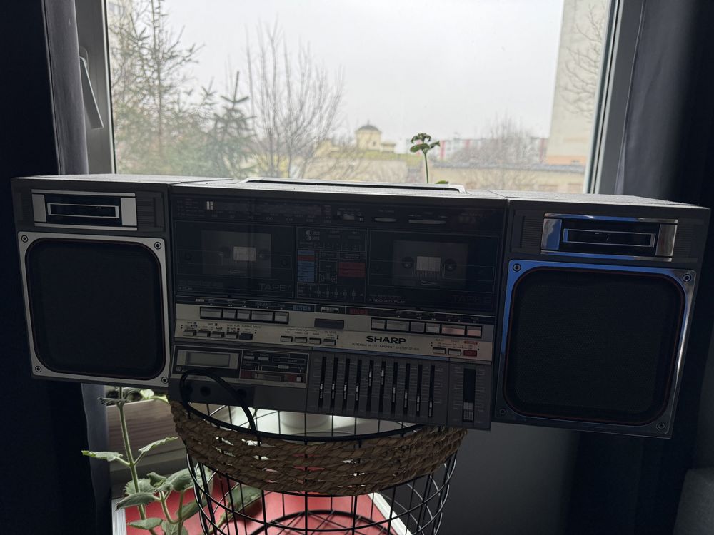 Radio Sharp-800Z
