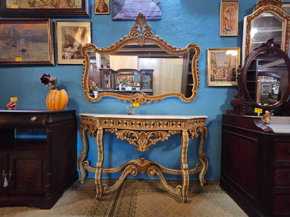 Conjunto de lindíssima consola em madeira com tampo em pedra mai