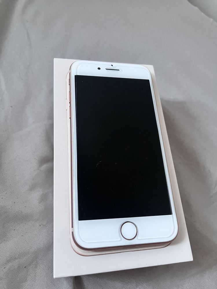 iPhone 8 64 GB Rosegold