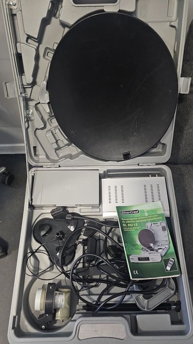 Kampingowa antena cyfrowa do odbioru telewizji satelitarnej