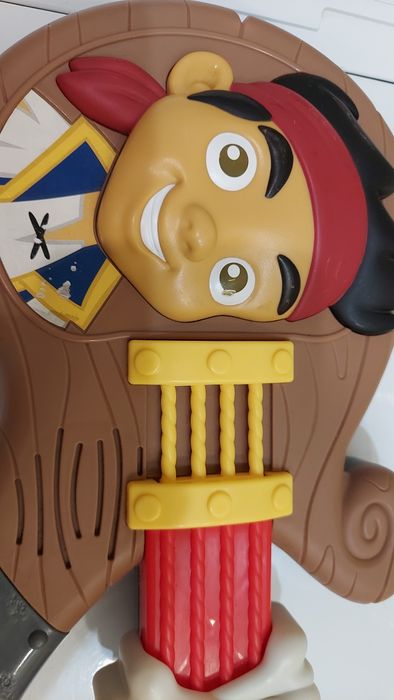 Gitara- Piotruś Pan-Jake i piraci z Nibyland