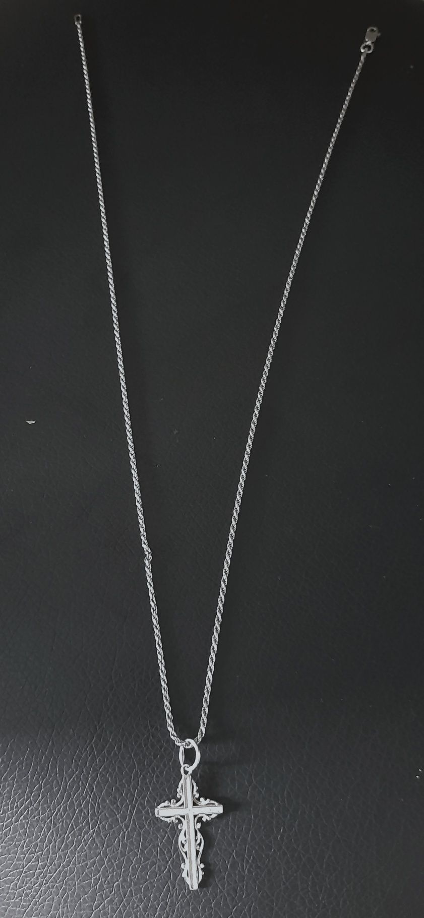 Srebrny łańcuszek z krzyżykiem pr.925