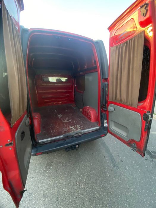 Opel Vivaro груз