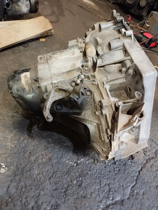 КПП scenic 2 megan 2 механика 1.6 бензин