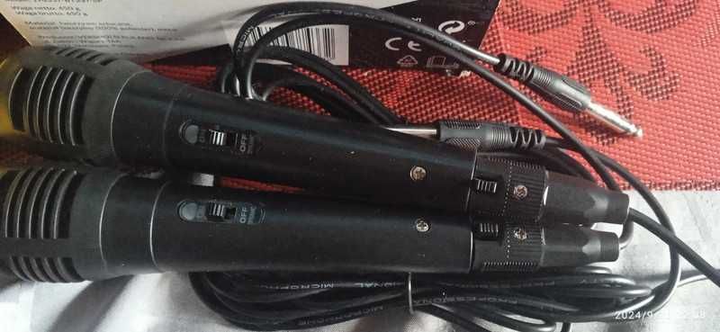 głosniki bluetooth plus 2 mikrofony karaoke