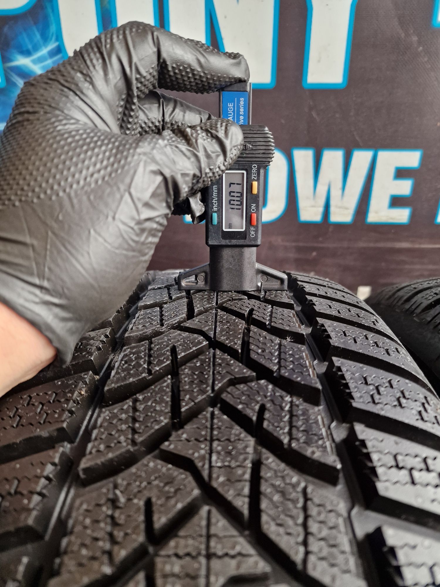 Koła zimowe 16 5×112 Vw Audi Skoda Seat 215/60/16 Dunlop Nowe 10mm Org