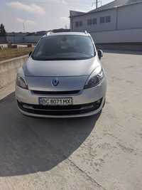 Автомобіль  Renault Grand Scenic