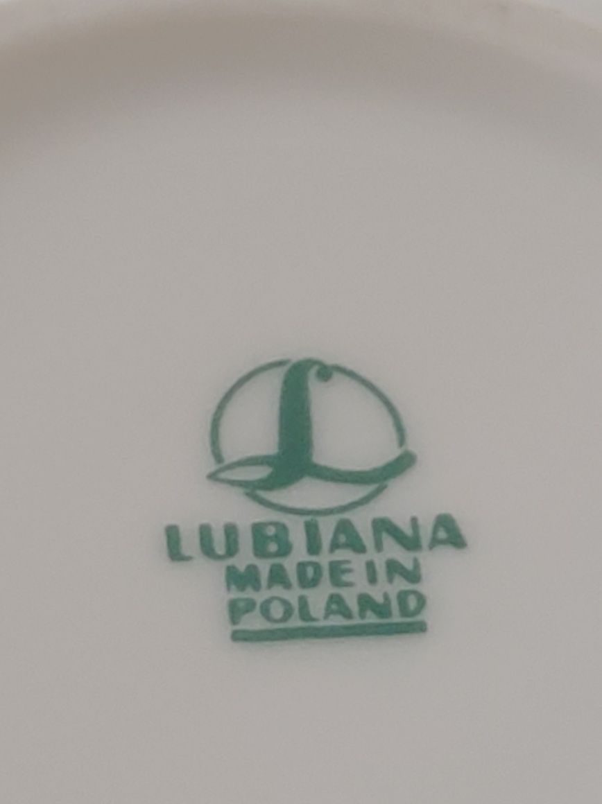Lubiana biała ceramiczna popielniczka popielnica made in Poland