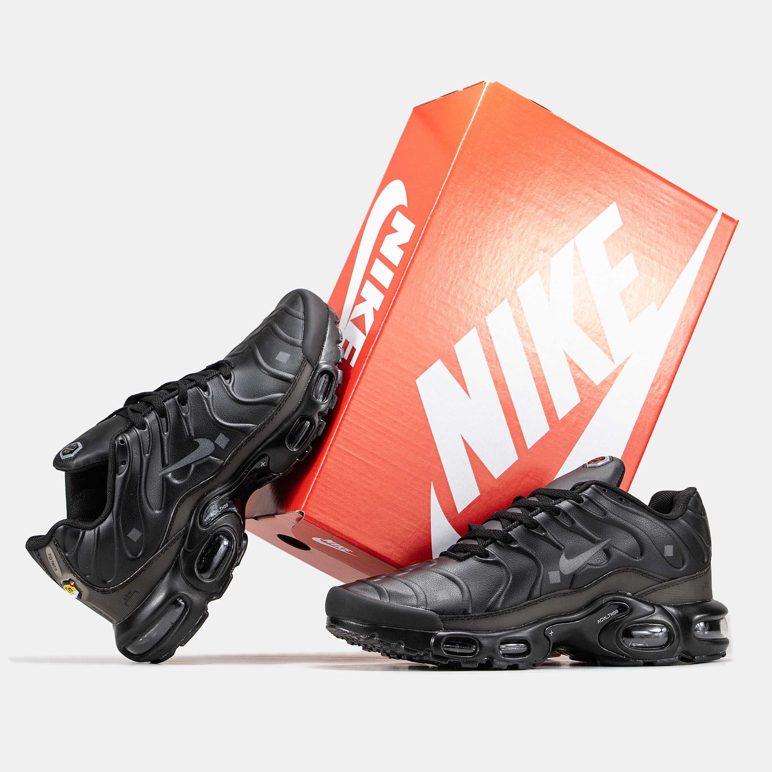 Мужские кроссовки Nike Air Max Plus TN 40-45 Хит Весны! Наложка! Топ