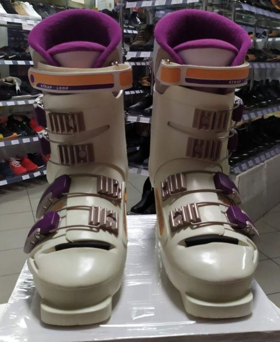 Ботинки горнолыжные MUNARI MT 55. Размер - 36 - 38.