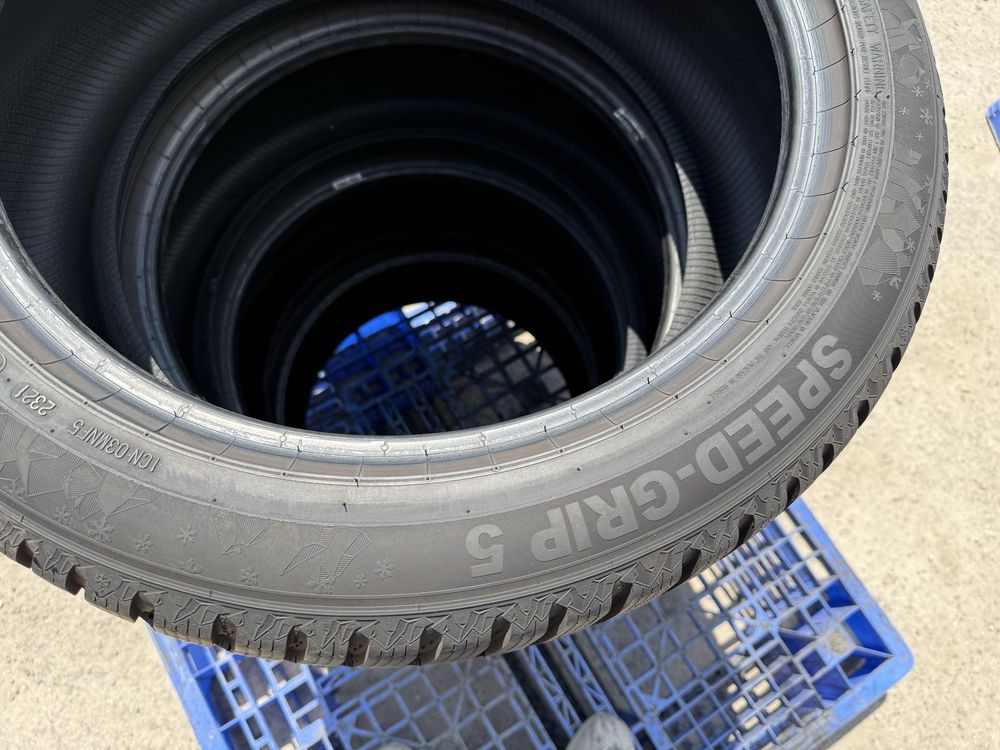 235/50 r19 Semperit SpeedGrip 5 Резина зимняя France
