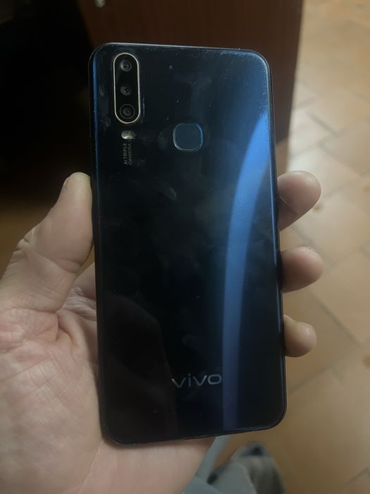Смартфон Vivo 1902