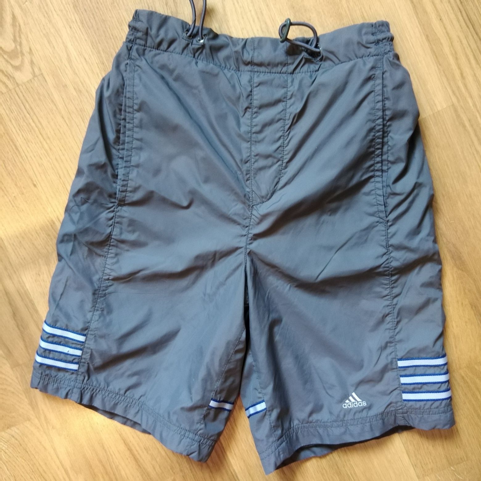 Spodenki z podszewką  Adidas rozm. 128-134