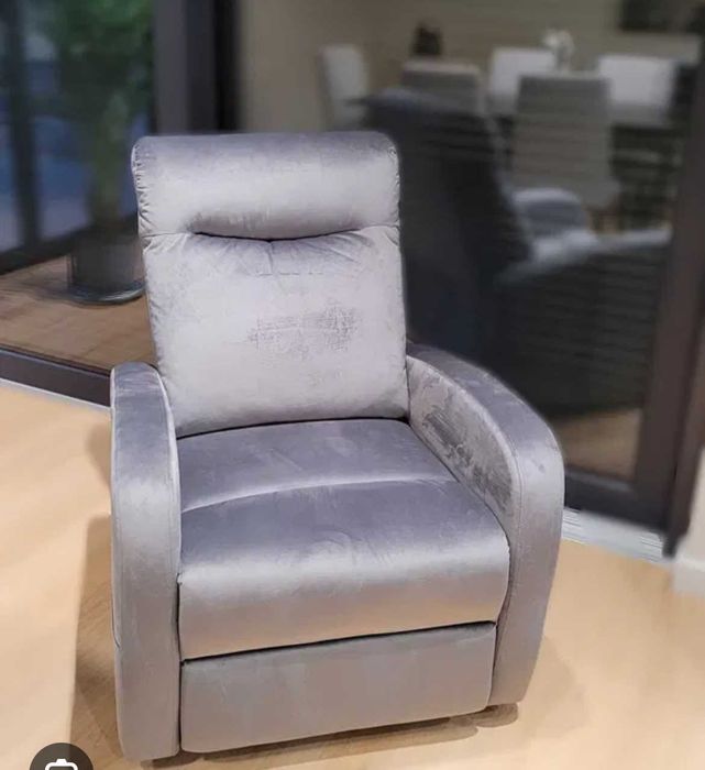 Fotel wypoczynkowy KOTACO z podnóżkiem–stan jak nowy! Dostępny od ręki