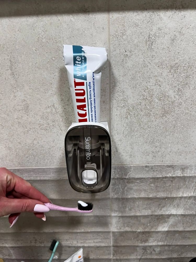Автоматичний Диспенсер для зубної пасти