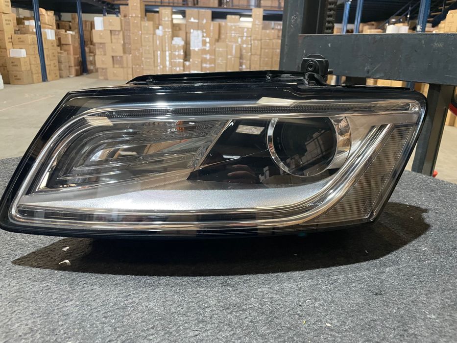 Farol Audi Q5 “ótica “