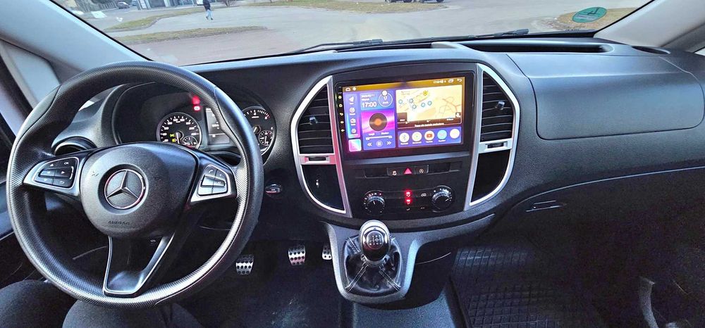 Mercedes Vito 114 LONG Fuul LED 109tys km 2x drzwi klima Navi kamera