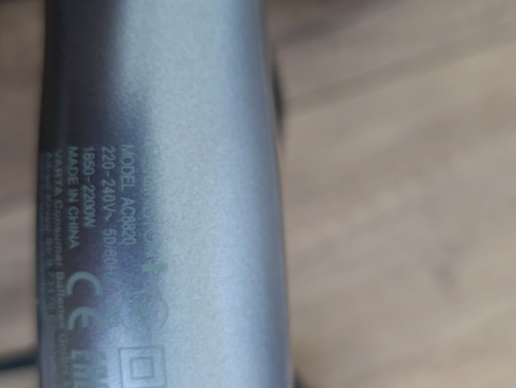 Suszarka do włosów Remington AC8820 Keratin Protect 2200W