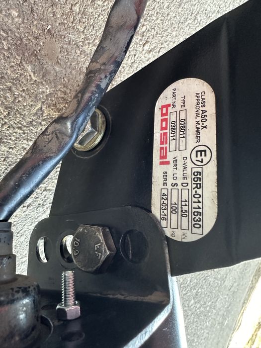 Фаркоп форкоп шкода суперб 4 skoda superb 4 2014/2024 рік універсал